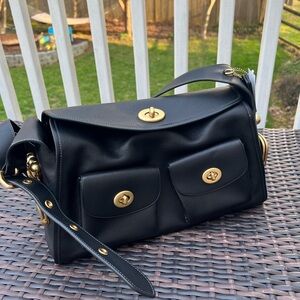 Coach Turnlock haversack black